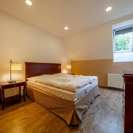 Mandat Hotel Hradistko (Prague-West)