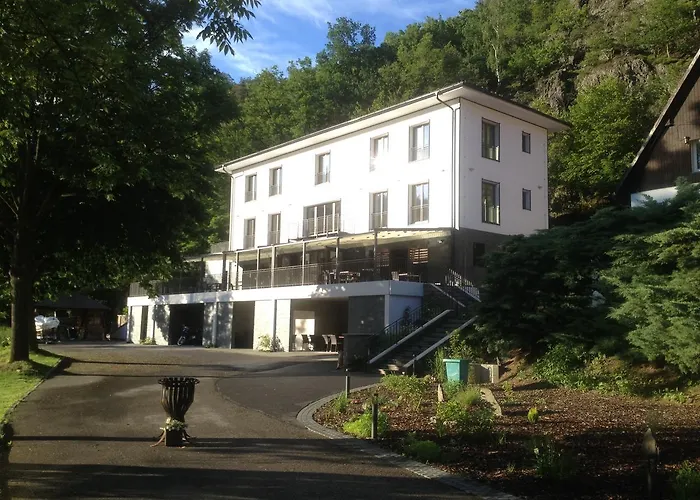 Mandát Hotel Hradišťko