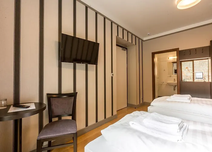 Hotel Mandát