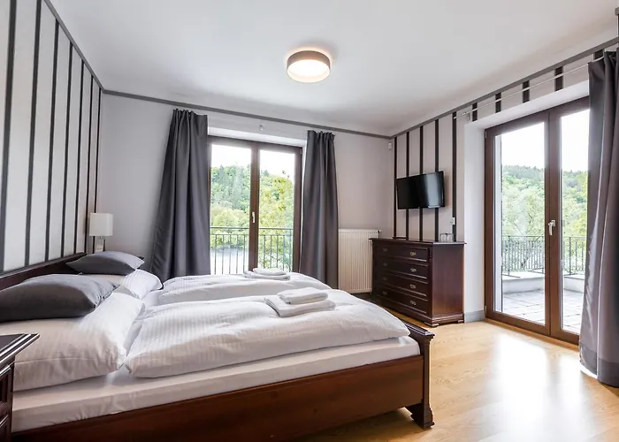 Mandát Hotel Hradišťko